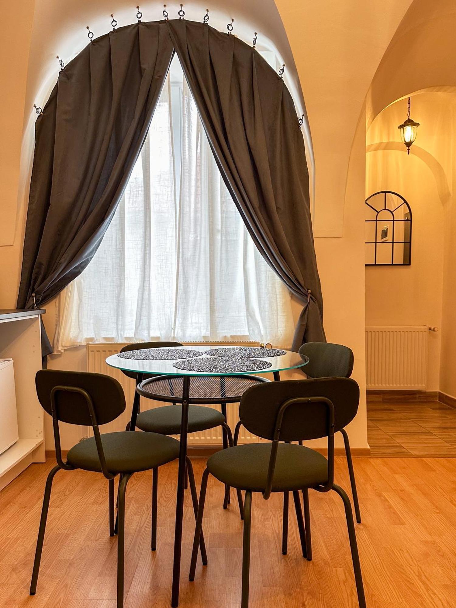 Serenity House Apartments Sibiu Exterior foto